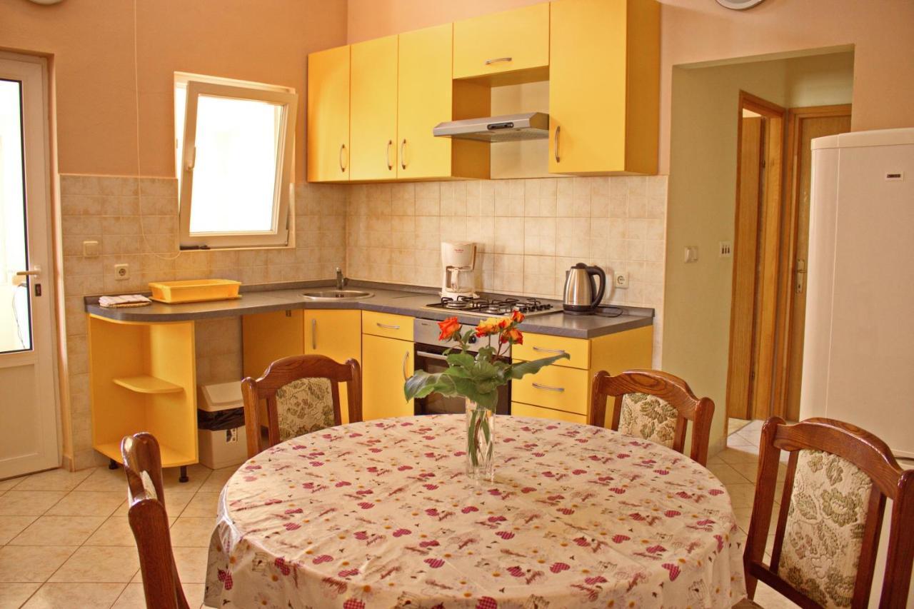 Apartments By The Sea Nin, Zadar - 12890 Exterior foto